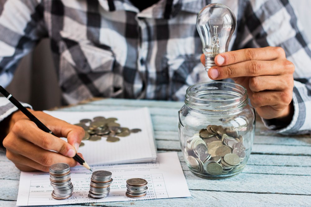 Best Saving Money Strategies That Actually Work in 2026